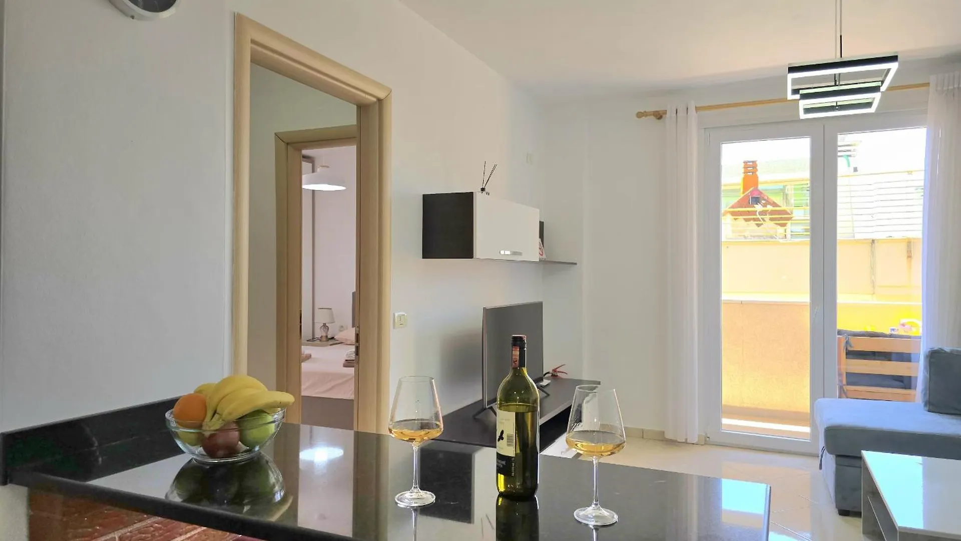 Sea View Holiday Apartment 073 0*, دراس